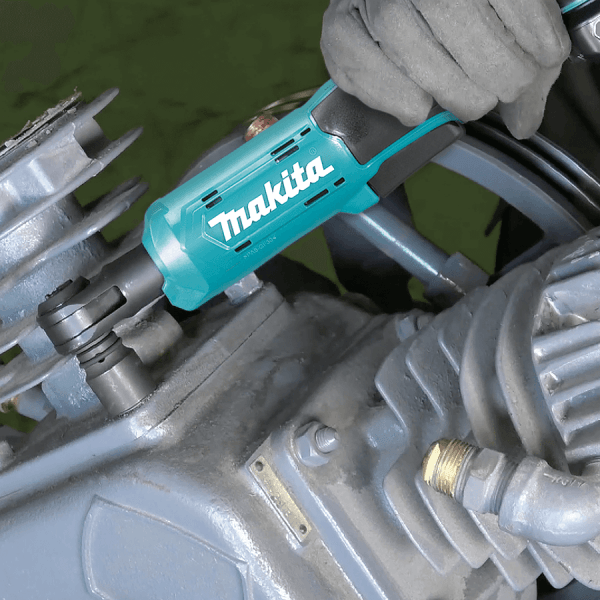 Makita WR100DWYE 12V Cordless Ratchet Wrench (CXT-Series) - Goldpeak Tools PH Makita Makita WR100DWYE 12V Cordless Ratchet Wrench (CXT-Series) - Goldpeak Tools PH Makita